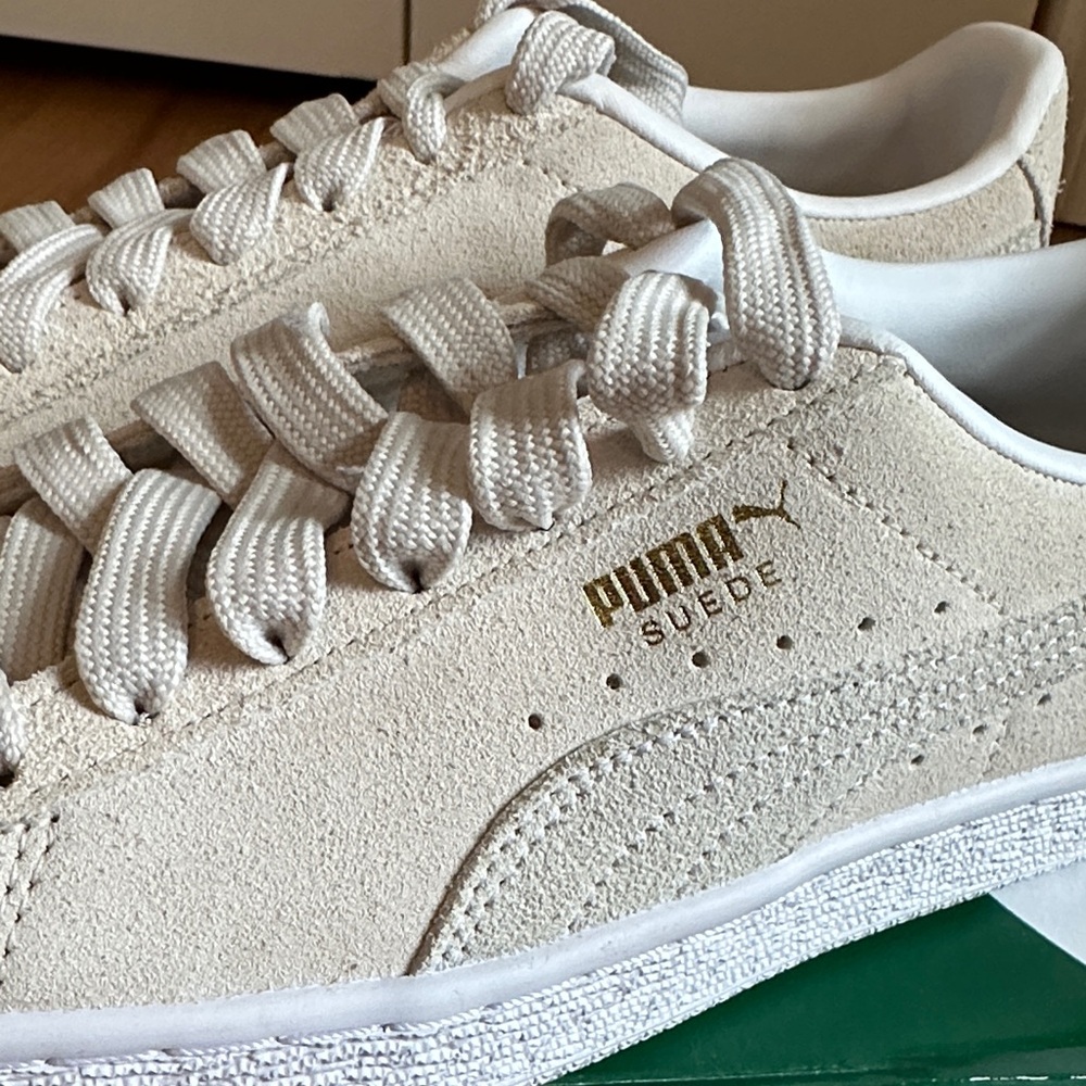 NEW in Box | Puma Cali Dreams Suede Sneakers in White Nimbus Cloud - Picture 2 of 9